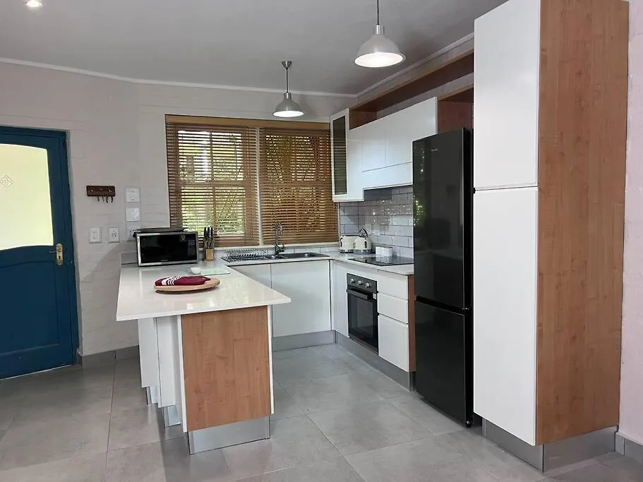Beautiful Apartment Across From The Beach Κέιπ Τάουν