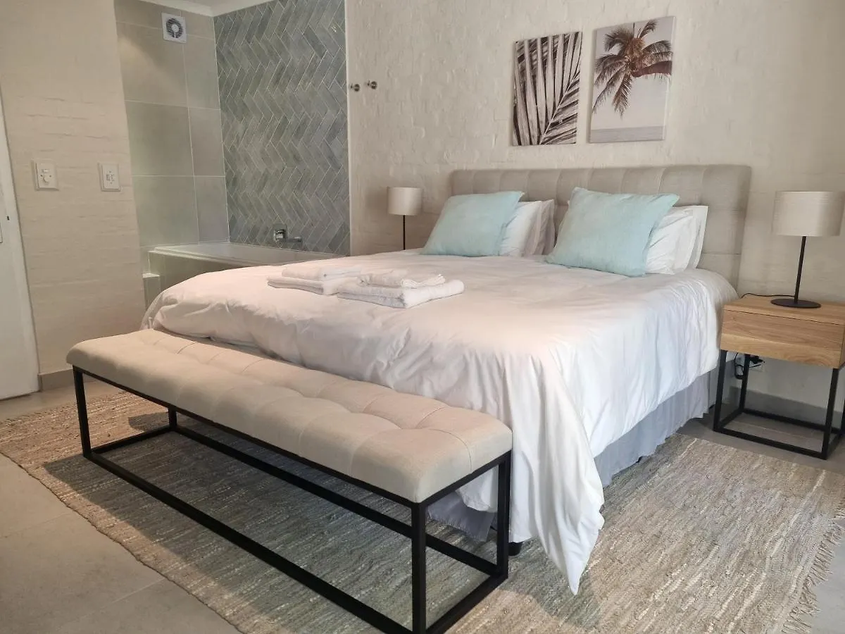 Beautiful Apartment Across From The Beach Κέιπ Τάουν 0*,