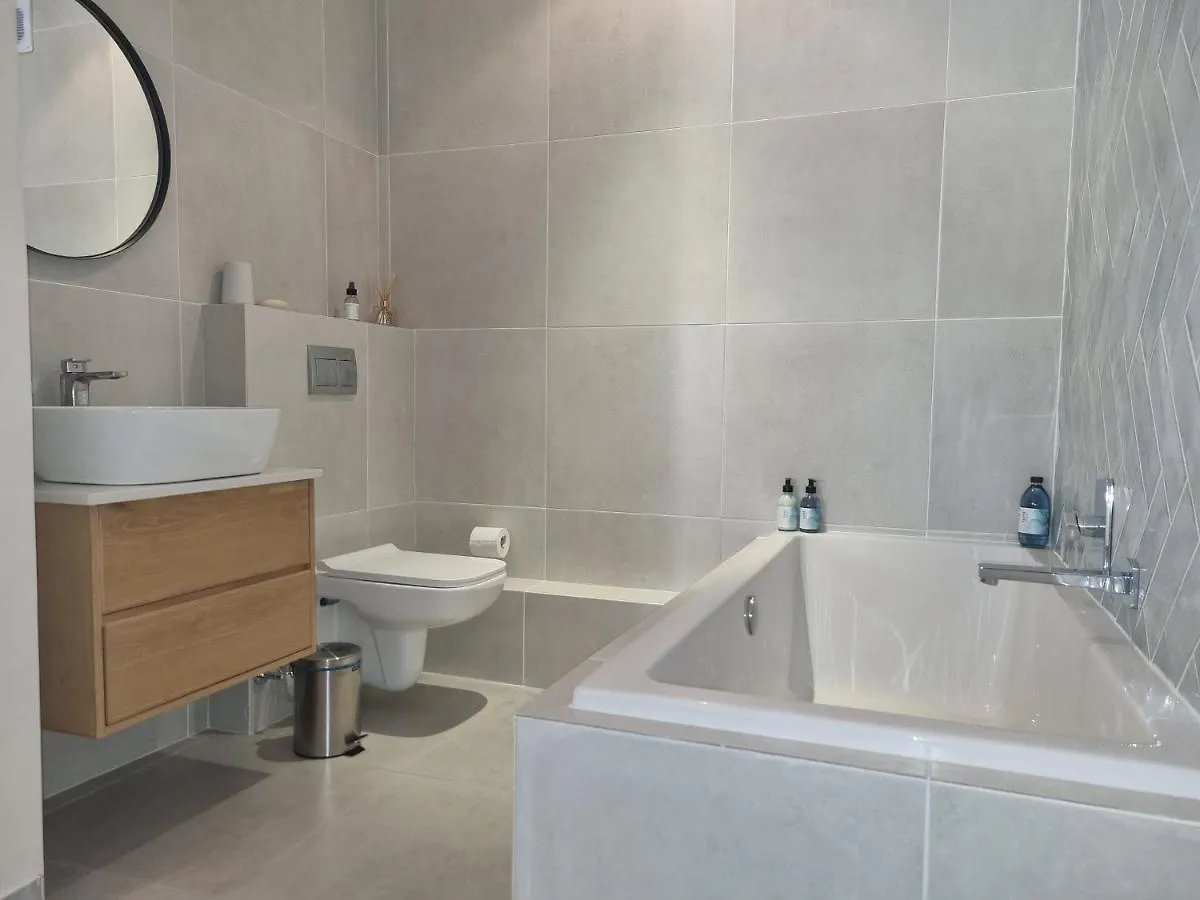 Beautiful Apartment Across From The Beach Κέιπ Τάουν