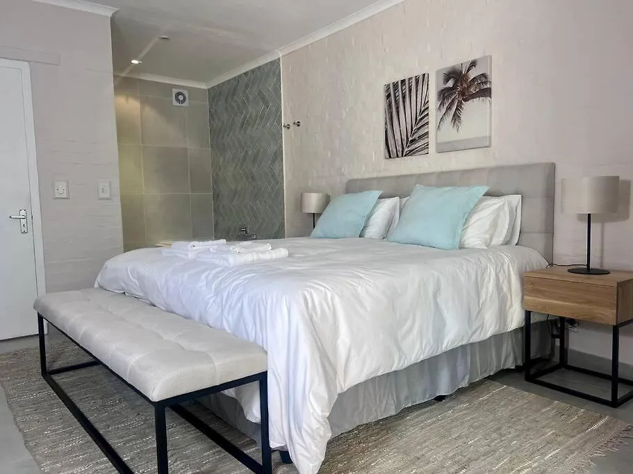 Beautiful Apartment Across From The Beach Ciudad del Cabo
